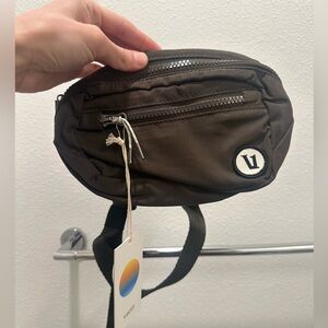 Vuori hip pack